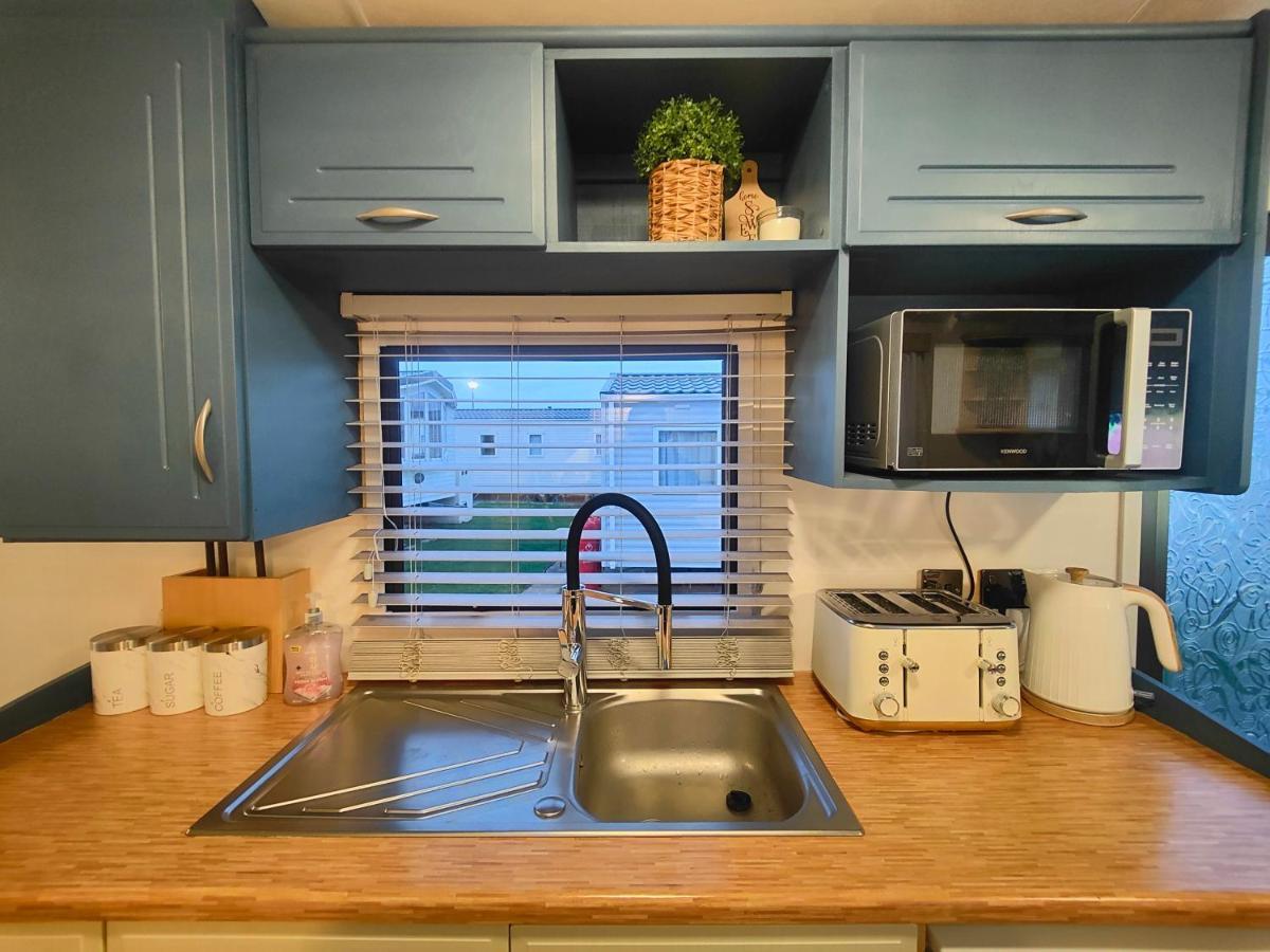 Little Owl - Holiday Home - Caravan Break Tunstall  Exterior photo